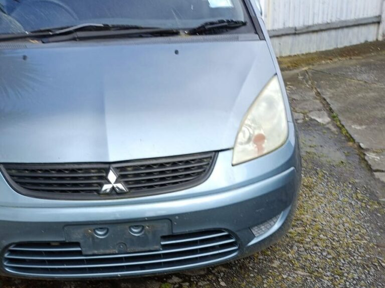 mitsubishi wreckers auckland